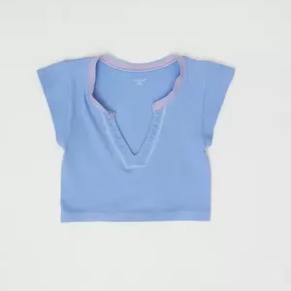ubran outfitters crop top